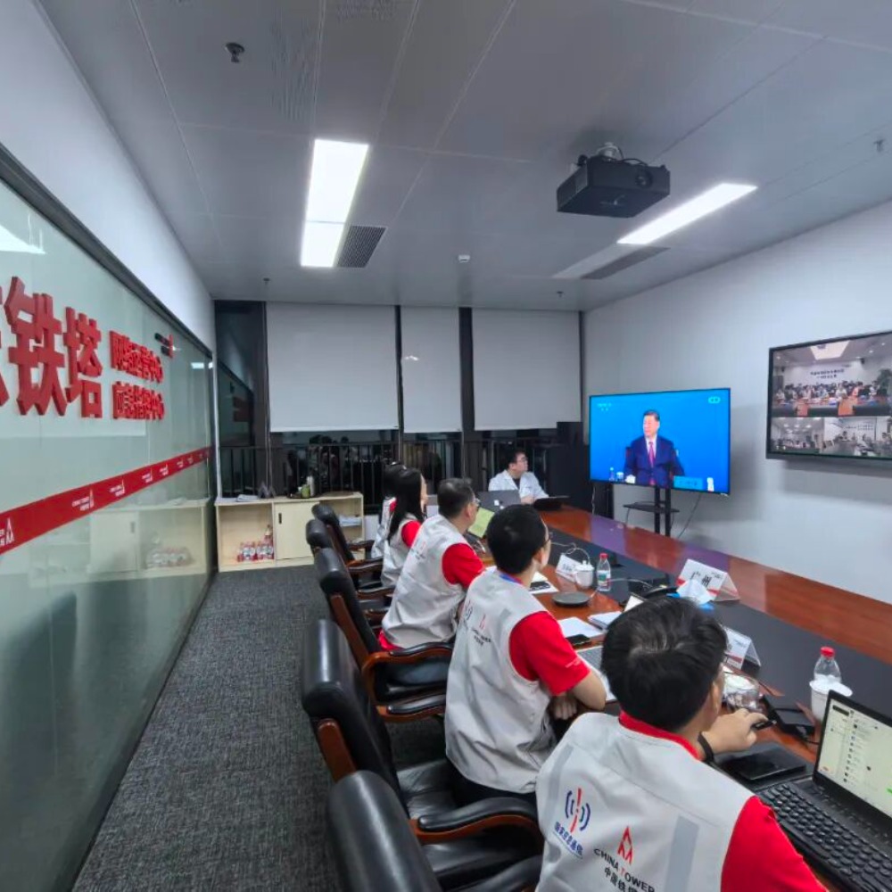 铁塔公司圆满完成十五运会开幕式通信服务保障任务